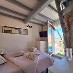 Maison Bord De Frontignan