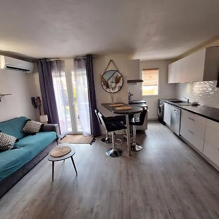 Maison Bord De Ferienhaus